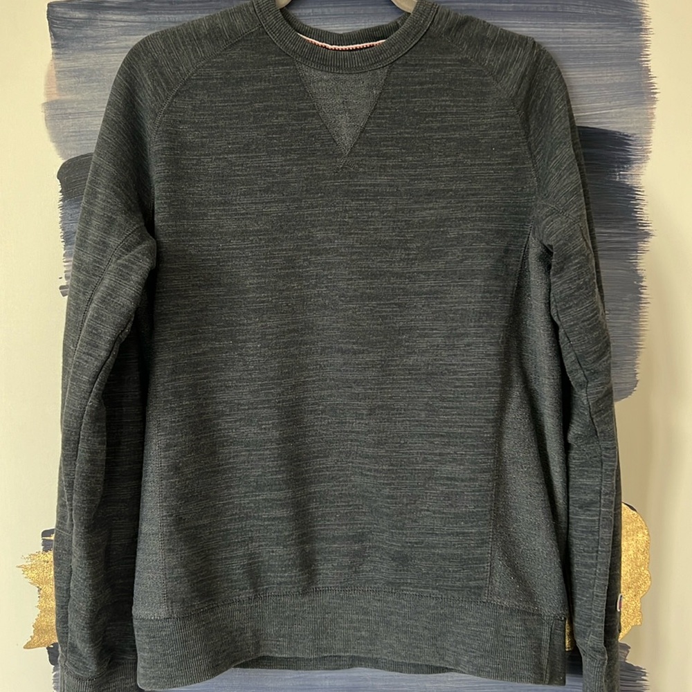 Champion crewneck sweater/sweatshirt